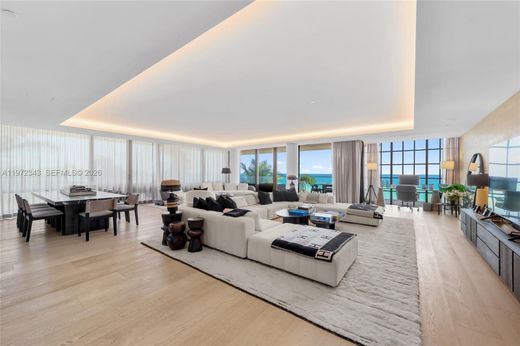 Complexes résidentiels à Surfside, Comté de Miami-Dade