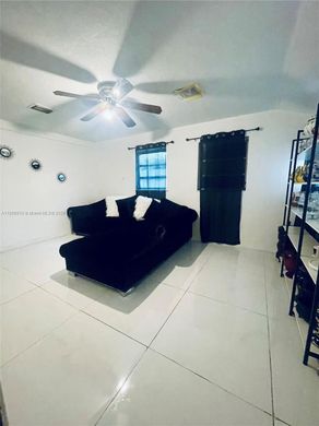 Miami Heights Trailer Park, Miami-Dade Countyのヴィラ