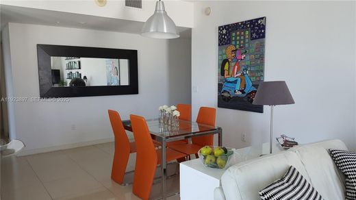 ‏בניין ב  מיאמי, Miami-Dade County