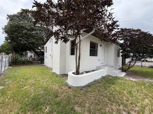 Villa in Miami Shores, Miami-Dade