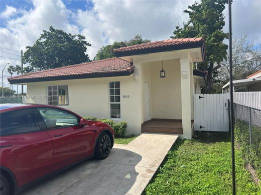 Villa in Miami, Miami-Dade