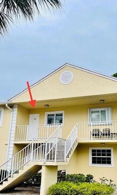 Residential complexes in Royal Palm Beach, Palm Beach