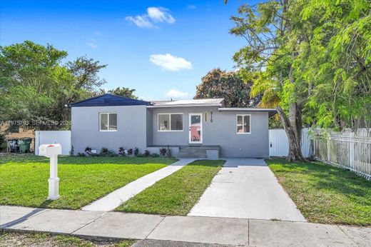 Villa a North Miami, Miami-Dade County