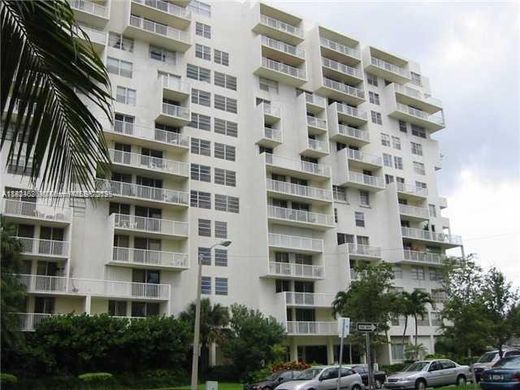 Komplex apartman Miami, Miami-Dade County