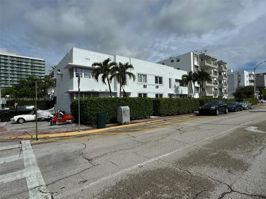 Complesso residenziale a Miami Beach, Miami-Dade County