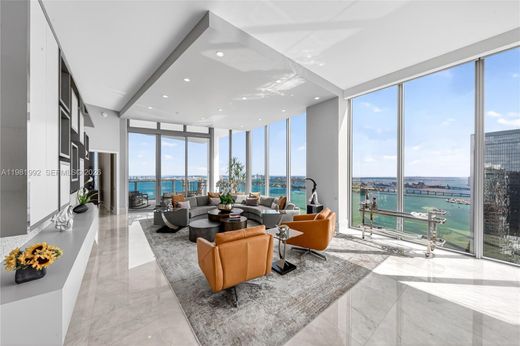 Residential complexes in Miami, Miami-Dade
