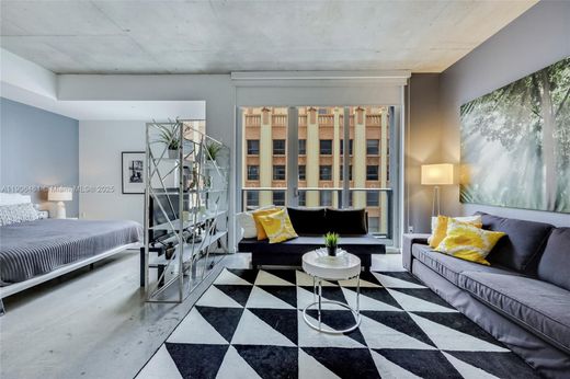 Wohnkomplexe in Miami, Miami-Dade County