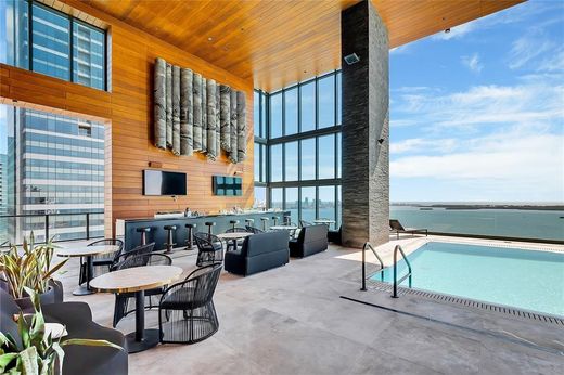 Komplex apartman Miami, Miami-Dade County