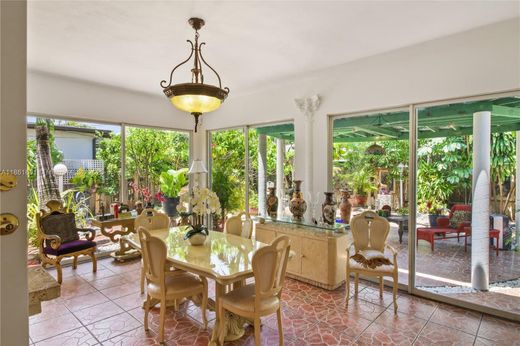 Villa in West Miami, Miami-Dade County