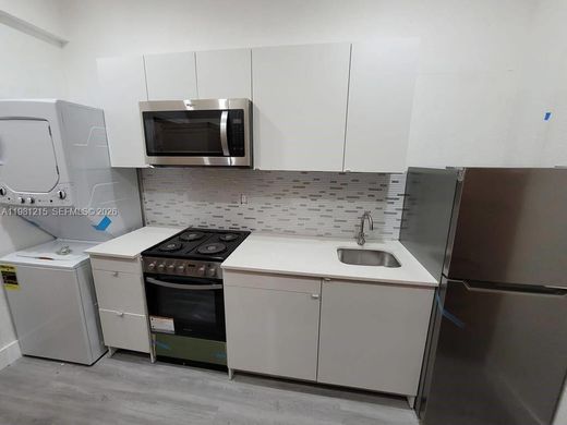 Residential complexes in Miami, Miami-Dade