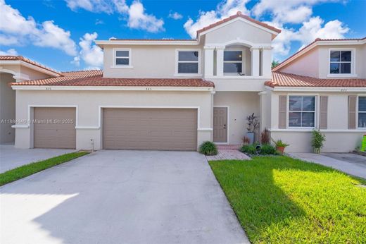 Villa en Pembroke Pines, Broward County