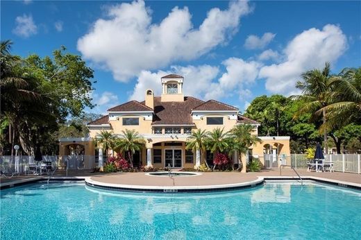 Residential complexes in Oakland Park, Broward County