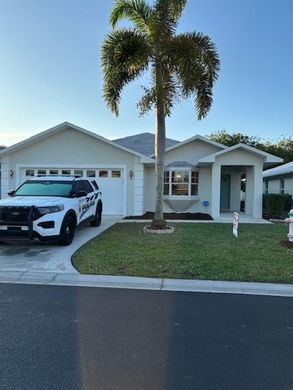 빌라 / Okeechobee, Okeechobee County