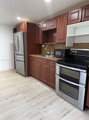 Complexos residenciais - Miami, Miami-Dade County