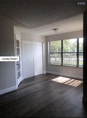 Wohnkomplexe in Davie, Broward County