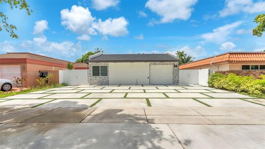 Villa in Miami, Miami-Dade County