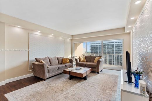 Complesso residenziale a Hallandale Beach, Broward County