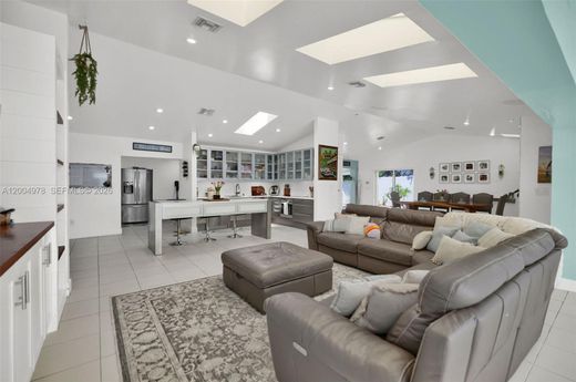 Villa - Miami, Miami-Dade County