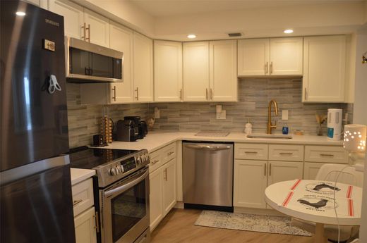 Kamienica w Pompano Beach, Broward County