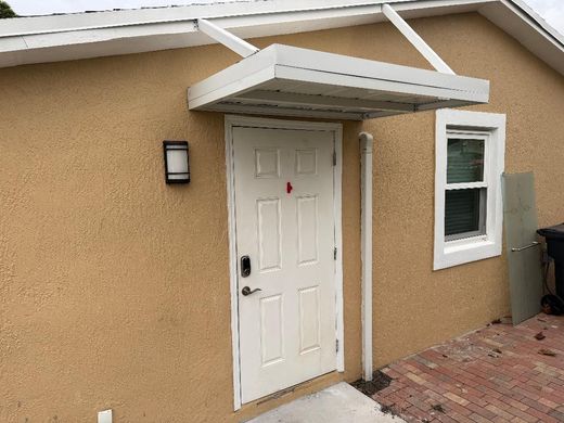 Complexes résidentiels à Lake Park, Comté de Palm Beach