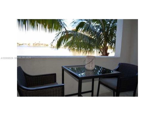 Wohnkomplexe in Sunny Isles Beach, Miami-Dade County