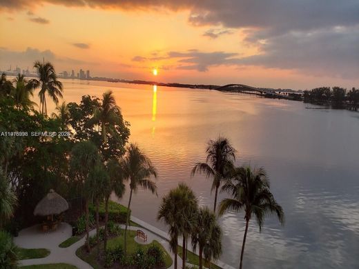 Complesso residenziale a Miami, Miami-Dade County