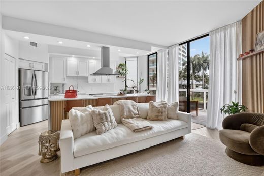 Residential complexes in Aventura, Miami-Dade