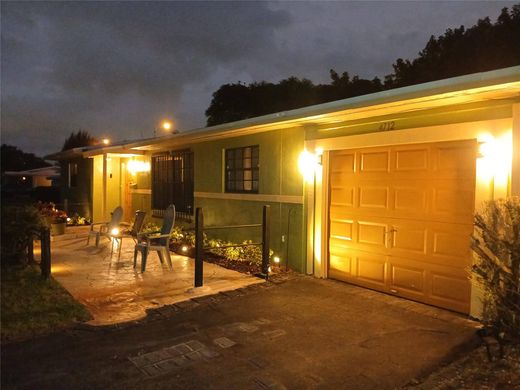 빌라 / Plantation, Broward County