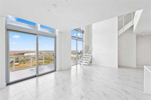 Residential complexes in Sunrise, Broward County