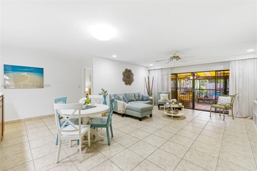 Villa in Miami Lakes, Miami-Dade County