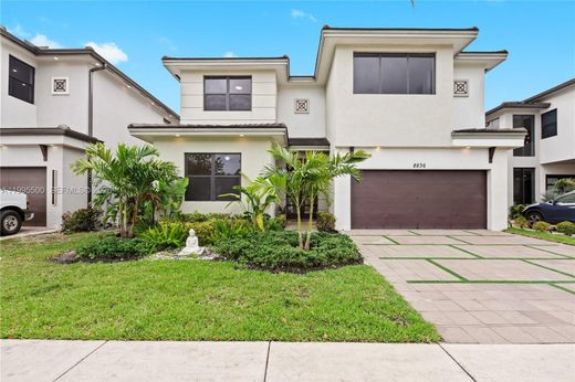 Вилла, Miami Lakes, Miami-Dade County