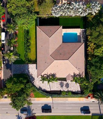 Villa in Golden Beach, Miami-Dade County
