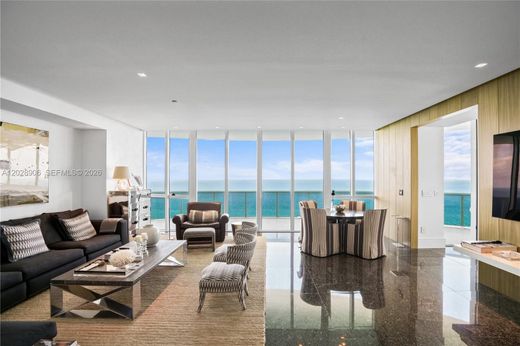 Residential complexes in Sunny Isles Beach, Miami-Dade