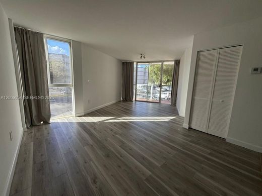Komplex apartman Hialeah, Miami-Dade County