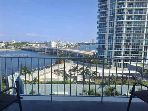 Edificio en North Bay Village, Miami-Dade County