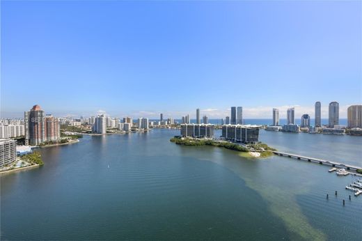 Residential complexes in Aventura, Miami-Dade
