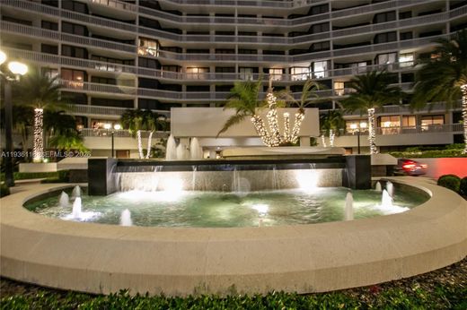 Residential complexes in Aventura, Miami-Dade