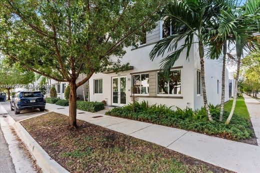Townhouse - Doral, Miami-Dade County
