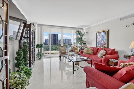 Residential complexes in Aventura, Miami-Dade