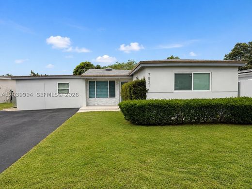 Villa in Miramar, Broward County