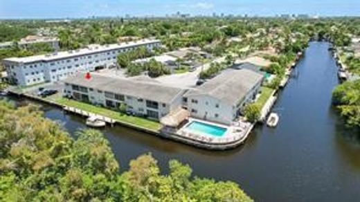 Residential complexes in Fort Lauderdale, Broward County