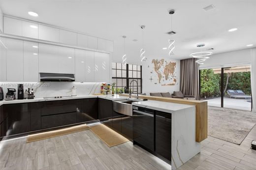 Villa in Parkland, Broward County