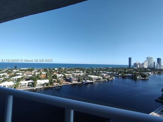 Residential complexes in Aventura, Miami-Dade