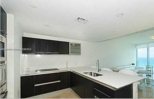 Complesso residenziale a Sunny Isles Beach, Miami-Dade County