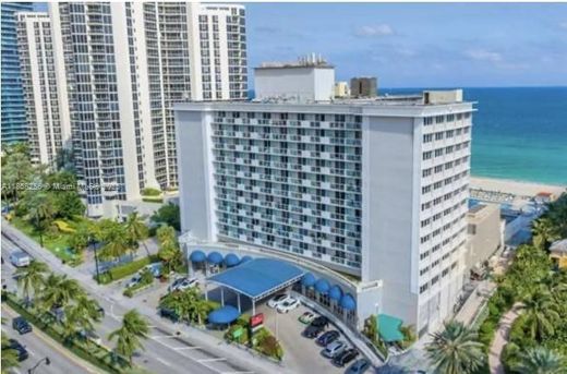 Κτίριο σε Sunny Isles Beach, Miami-Dade County