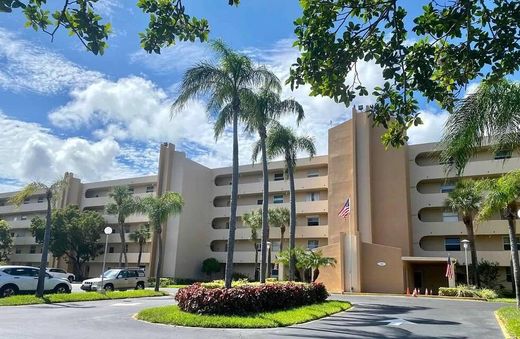 Boca Raton, Palm Beach Countyのアパートメント・コンプレックス