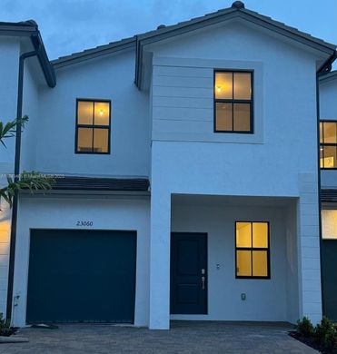 Αστικό ακίνητο σε Μαϊάμι, Miami-Dade County