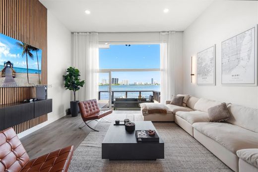 Stadswoning in North Miami Beach, Miami-Dade County