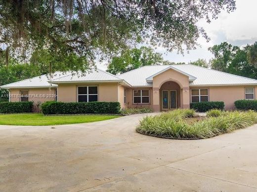 Villa Okeechobee, Okeechobee County