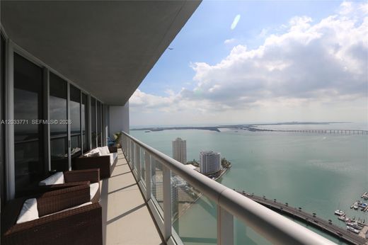 Complexes résidentiels à Miami, Comté de Miami-Dade